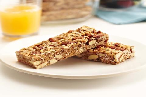 Sweet & Salty Almond Breakfast Bars
